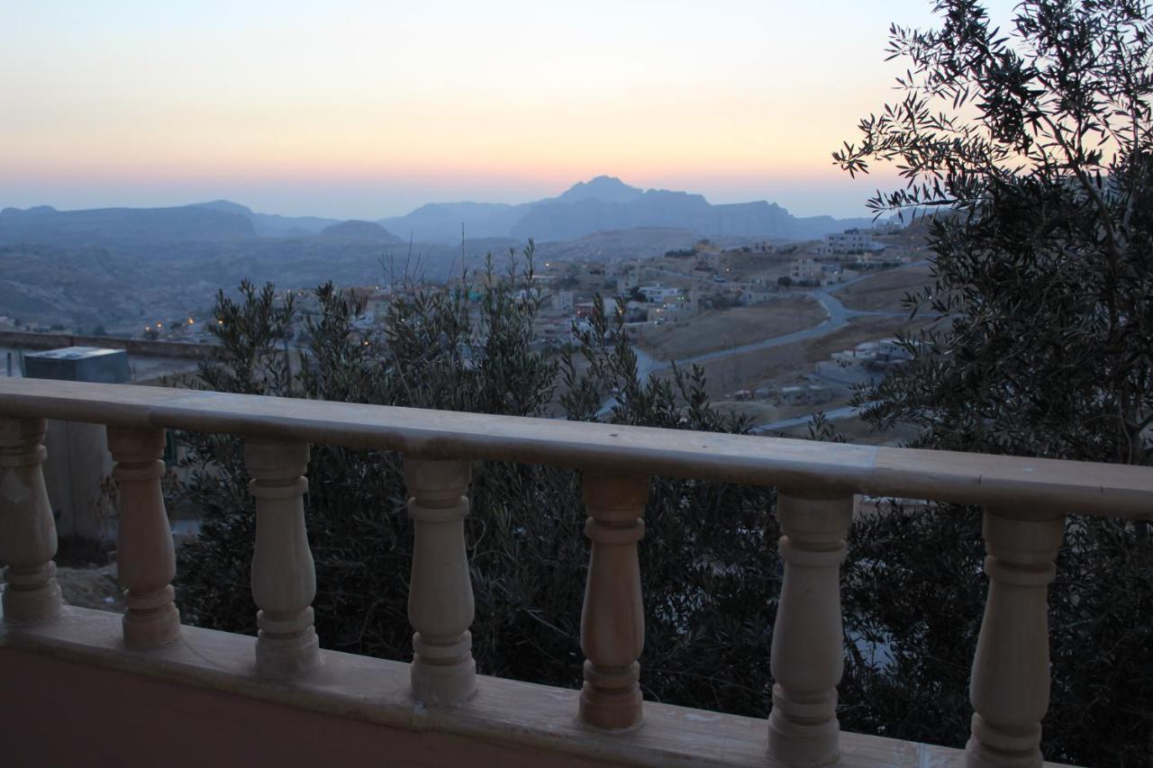 Petra Princess Balqees Hostel Wadi Musa Eksteriør billede